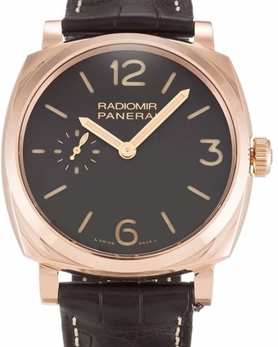 The Timeless Elegance of the Panerai Radiomir PAM00513 Captivates Fashion Enthusiasts